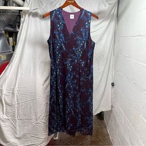 Cabi vneck sleeveless plum purple paisley dress